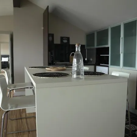 Mood In Flats Apartment